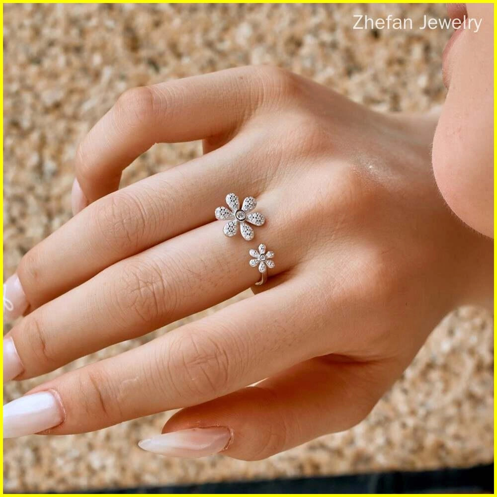 Daisy Flower Adjustable Ring - Elegant Floral Design in 925 Silver 3 - Zhefan Jewelry