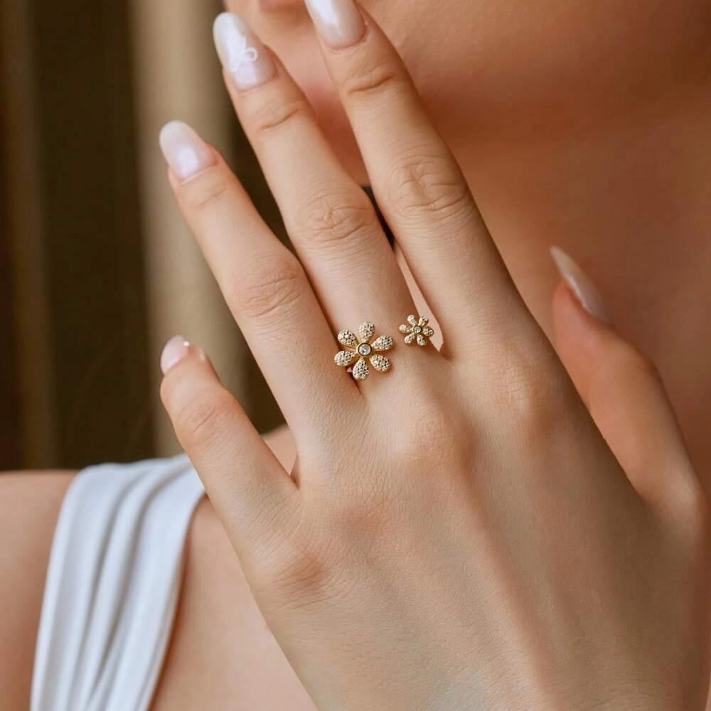 Daisy Flower Adjustable Ring - Elegant Floral Design in 925 Silver 7
