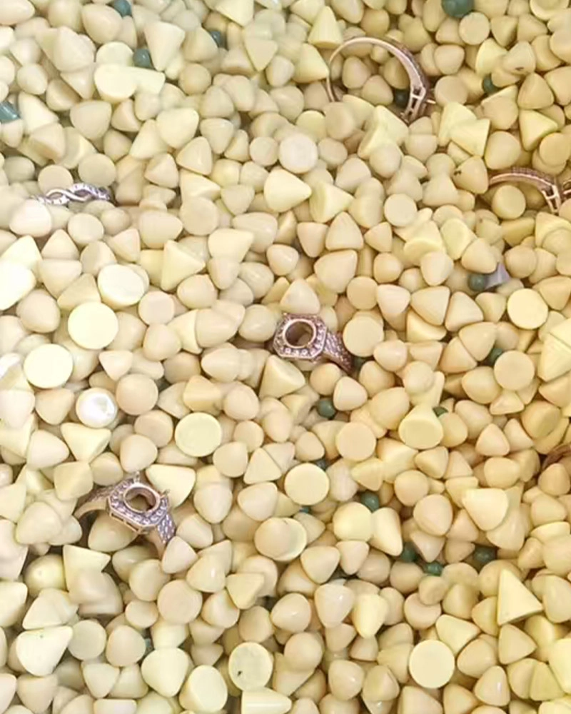 Machine Grinding and Polishing - Zhefan Jewelry