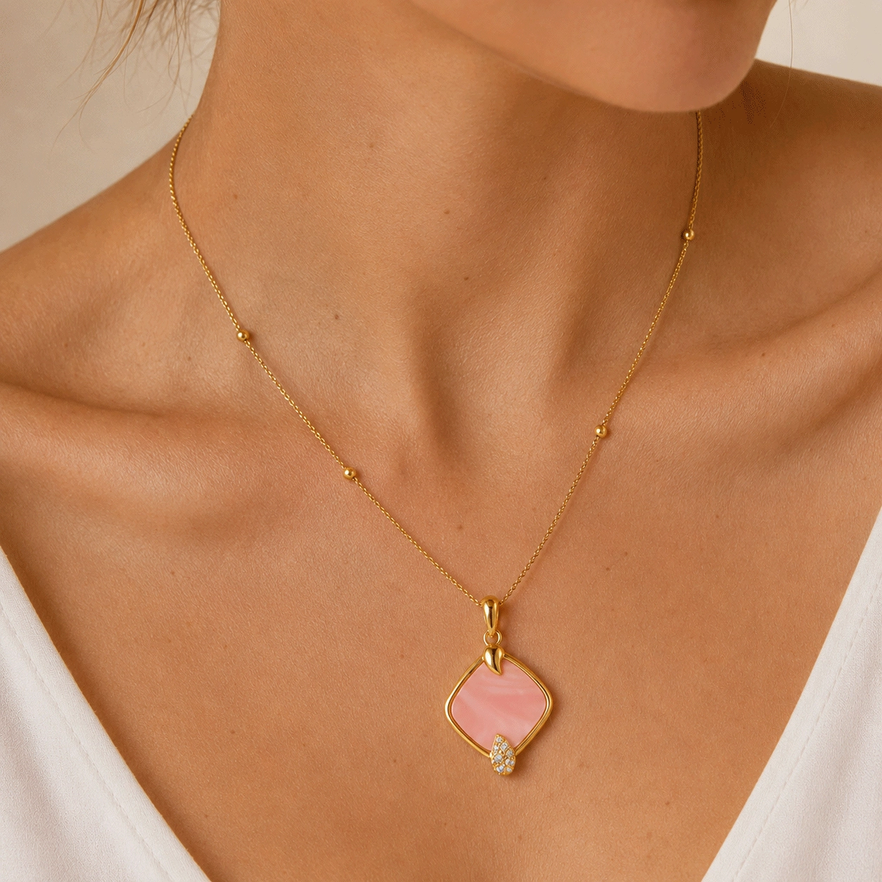 OEM-rhombus-pendant-necklace