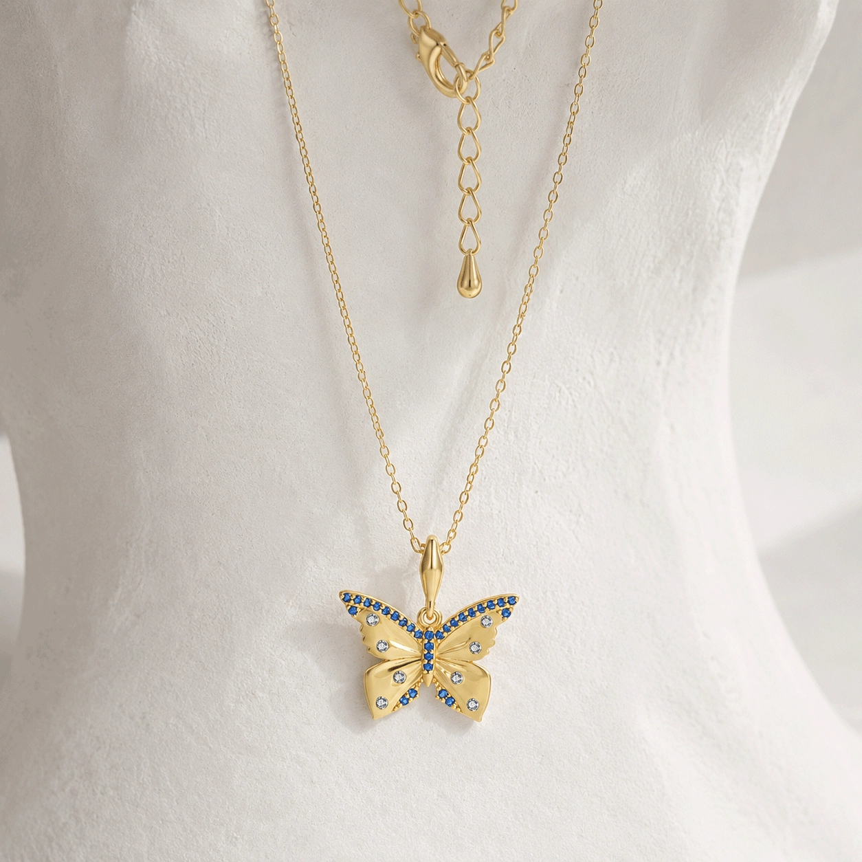 oem-vermeil-gold-butterfly-pendant-necklace-display - Zhefan Jewelry oem-vermeil-gold-butterfly-pendant-necklace-display - Zhefan Jewelry